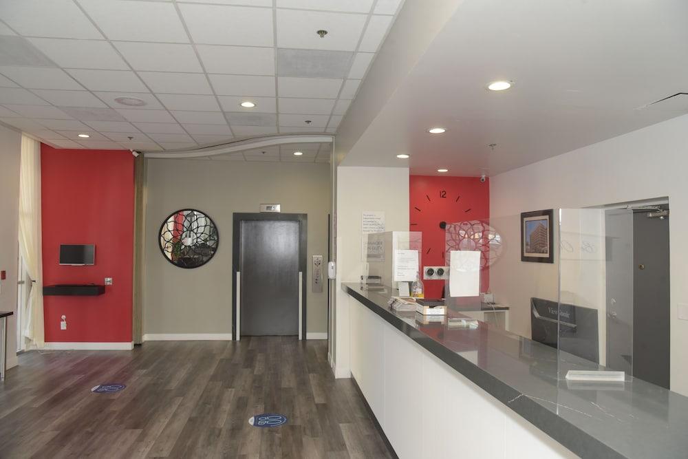 Ramada By Wyndham San Diego National City Extérieur photo