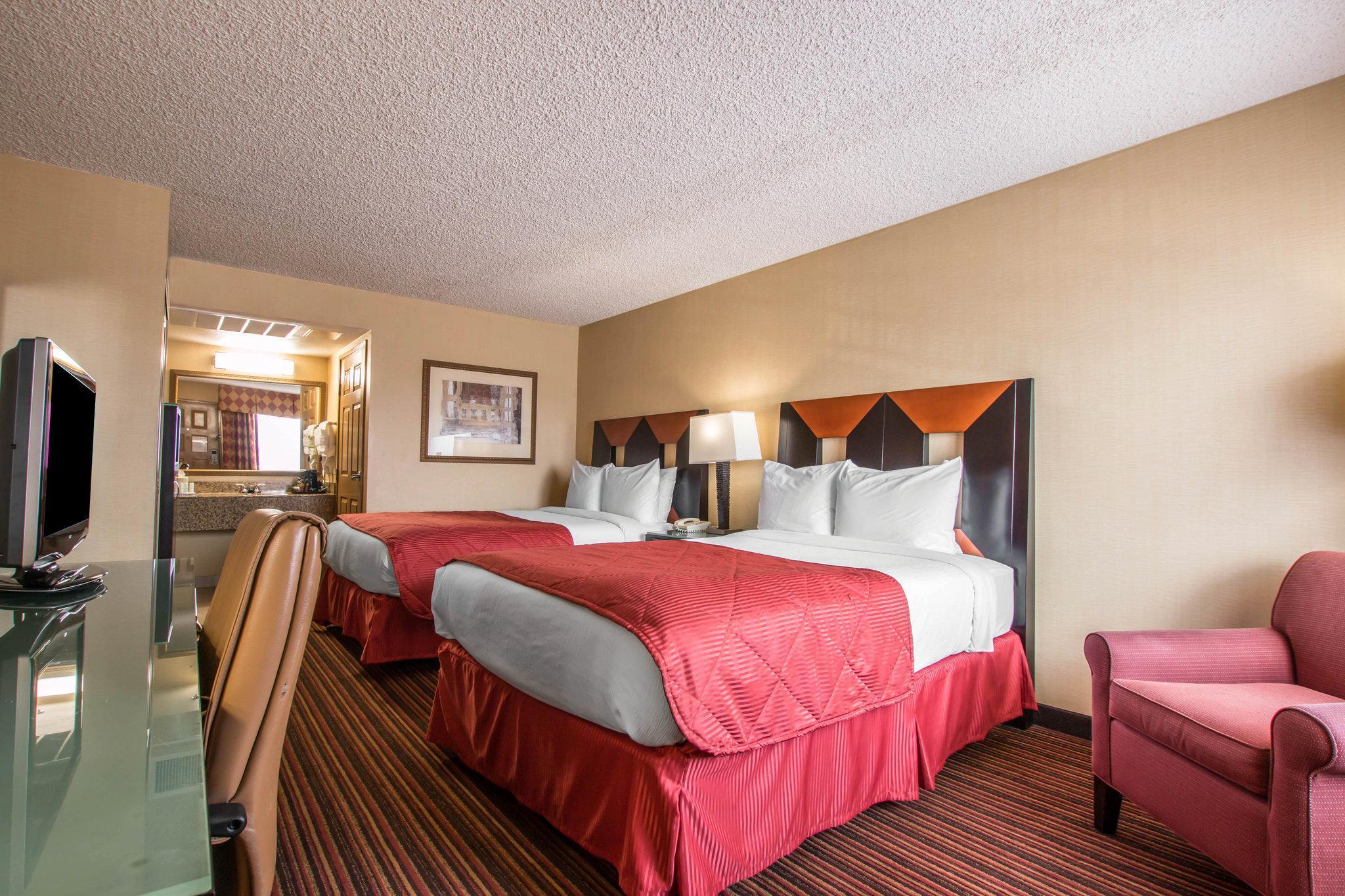 Ramada By Wyndham San Diego National City Extérieur photo