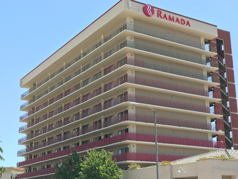 Ramada By Wyndham San Diego National City Extérieur photo