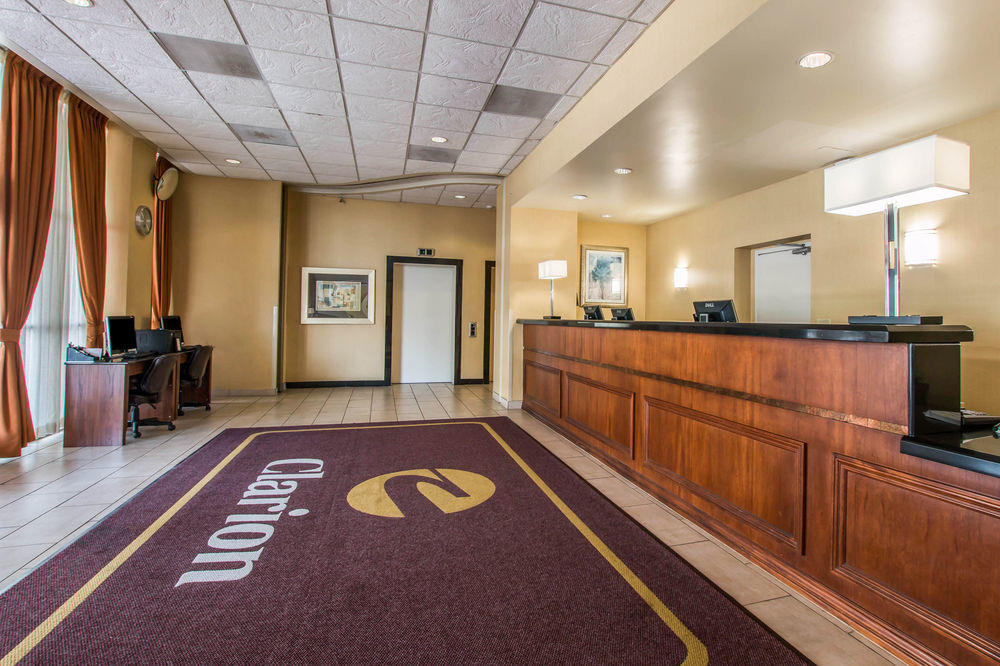 Ramada By Wyndham San Diego National City Extérieur photo